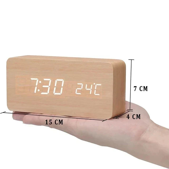 Charms | Digital Träklocka med Alarm | Inkluderar Temperaturvisning