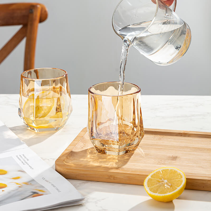 Amber hexagonala glas koppar