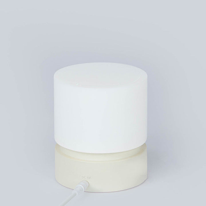 Samtida Nordisk Timer Uppladdningsbar ABS HIPS Silikon Cylinder LED Bordslampa Nattljus för Nattduksbord