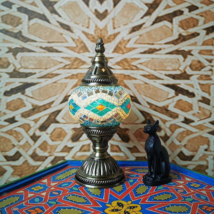 Traditionell Tiffany Oval Glas Järn 1-Lamps Bordslampa för Vardagsrummet