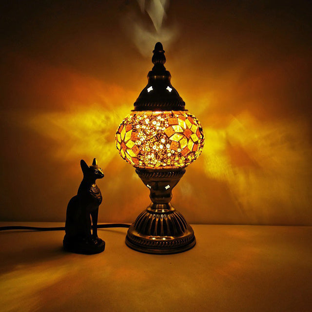Traditionell Tiffany Oval Glas Järn 1-Lamps Bordslampa för Vardagsrummet