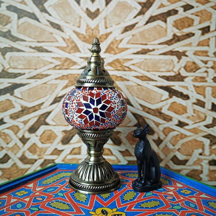 Traditionell Tiffany Oval Glas Järn 1-Lamps Bordslampa för Vardagsrummet
