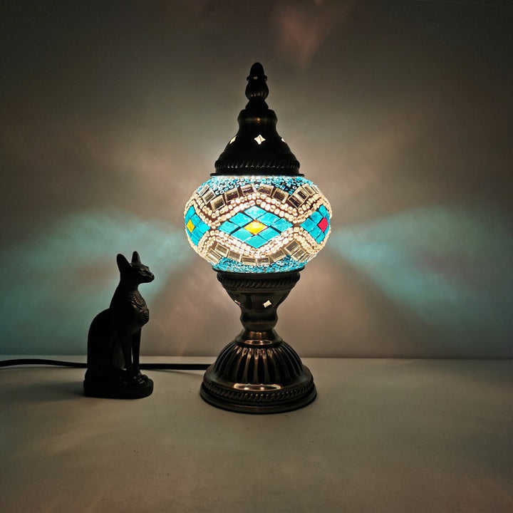 Traditionell Tiffany Oval Glas Järn 1-Lamps Bordslampa för Vardagsrummet