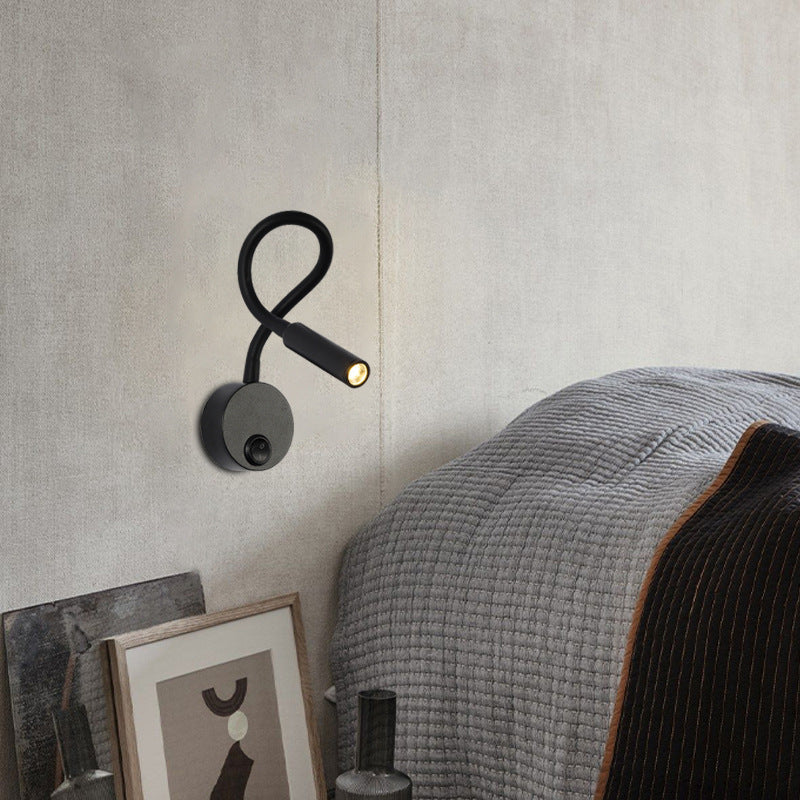 Modern minimalistisk järn rund flexibel böjd rör LED-läslampa väggsconcelampa för sovrum