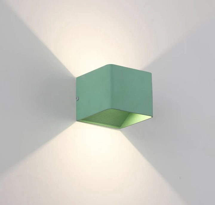 OrrSquare – Modern fyrkantig vägglampa för stilfull belysning