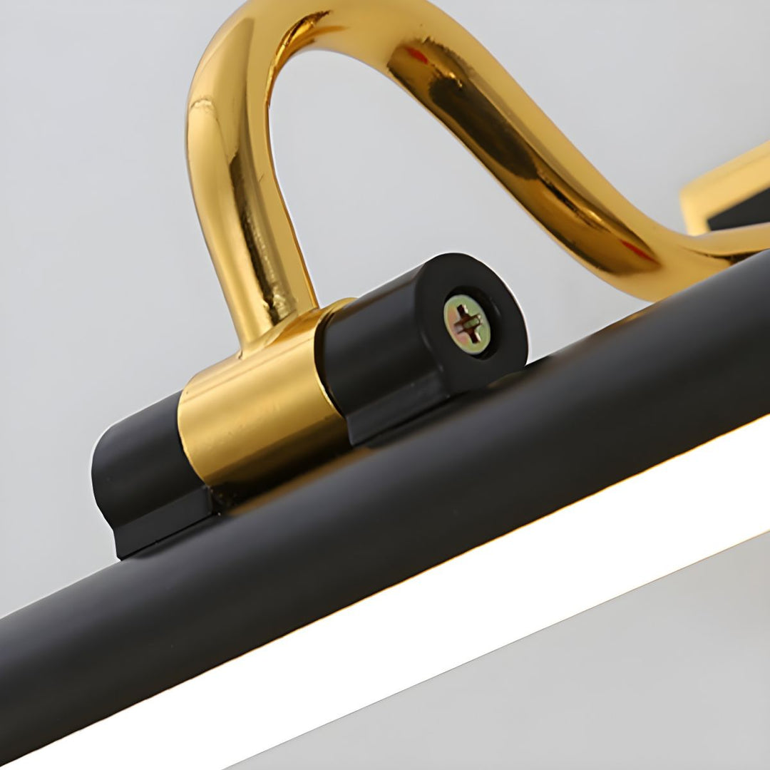 Lyxig Svart-Guld Spegelampa – LumoGold |