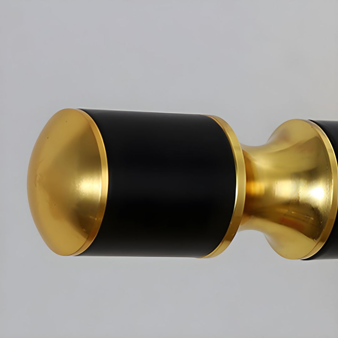 Lyxig Svart-Guld Spegelampa – LumoGold |