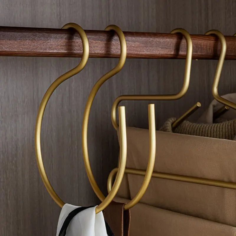 S-formad klädhängare - Elegant och platsbesparande metallhängare för garderob (Set om 5)