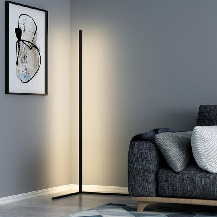 Hörn golvlampa