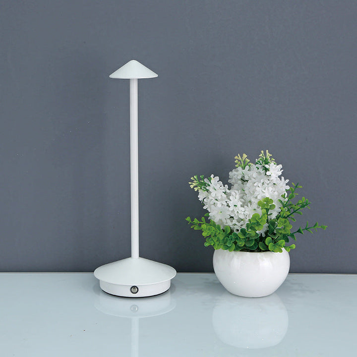 Bärbar bordslampa - Sladdlös lampa inspirerad av dimbar Pina Pro