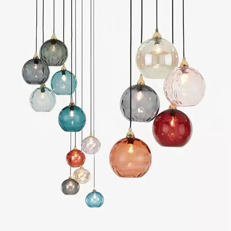 Glasora Pendellampa - Transparent Glasboll med LED-belysning