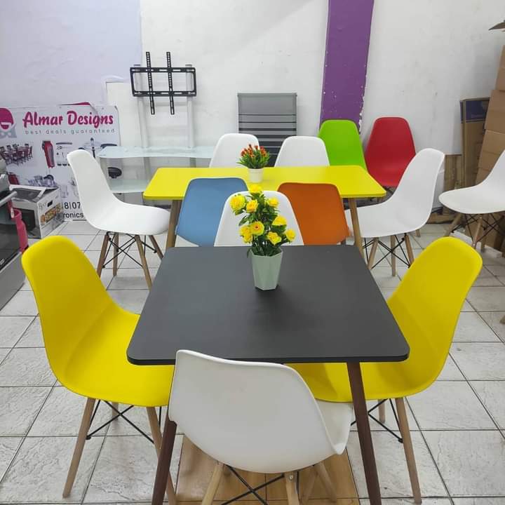 Eames Stolar