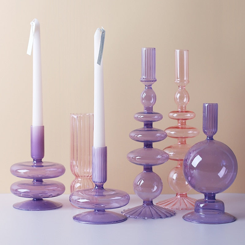 Lila Ljusstake i Glas