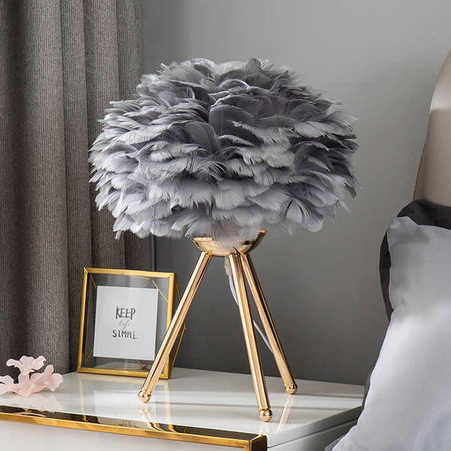 Bordslampa - FeatherLux - Dimbar Ljus - Elegant Fjäderdesign