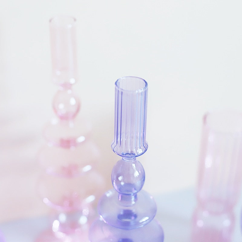 Lila Ljusstake i Glas
