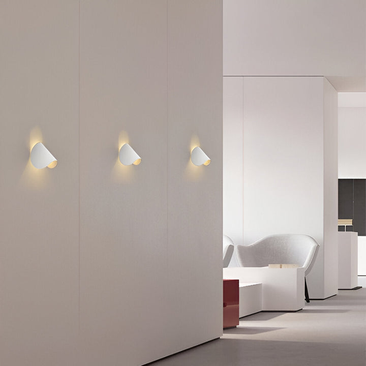 Twist Vägglampa - Rotbar Metallvägglampa - Kurvad Väggsconces