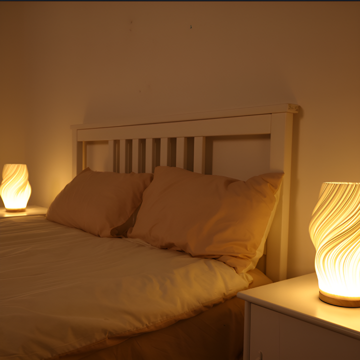 DreamWave - Modern krämfärgad 3D-våglampa med elegant metallbas