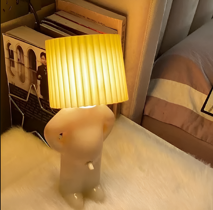 Bordslampa - Kreativ lilla blyga pojke LED-lampa