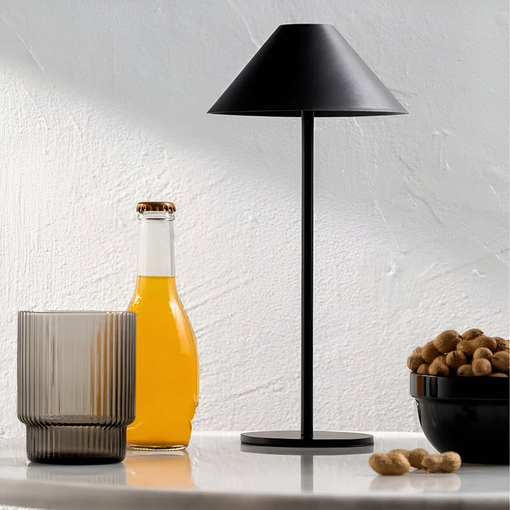 LumiLuxe - Dimbar Nordisk Konformad LED Bordslampa med Touchkontroll