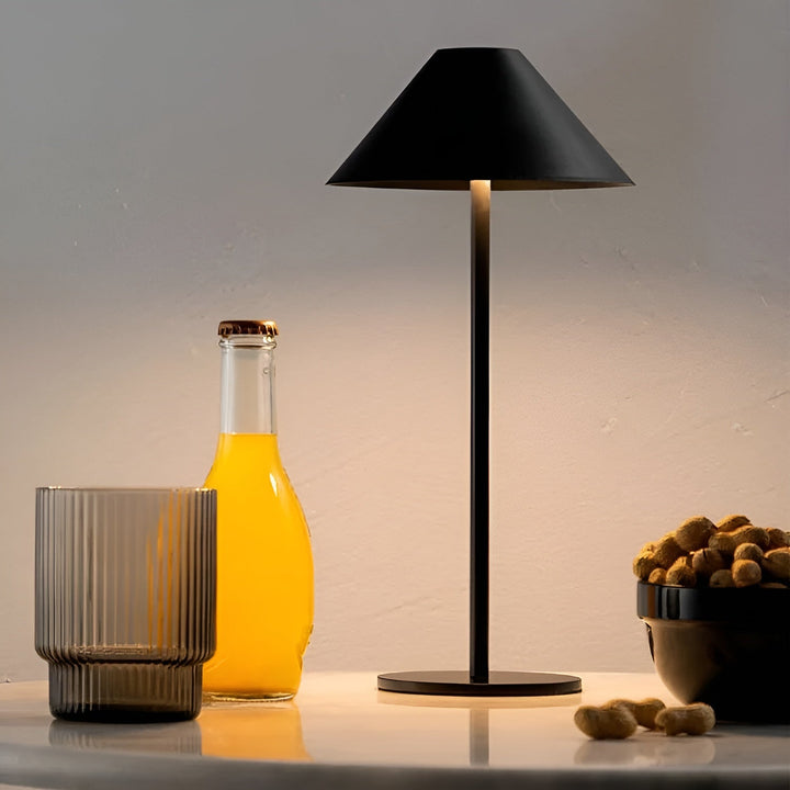 LumiLuxe - Dimbar Nordisk Konformad LED Bordslampa med Touchkontroll