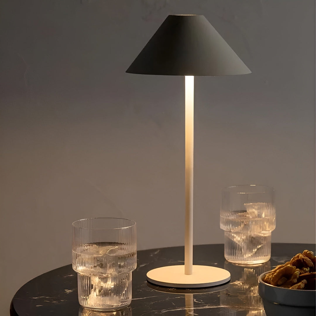 LumiLuxe - Dimbar Nordisk Konformad LED Bordslampa med Touchkontroll