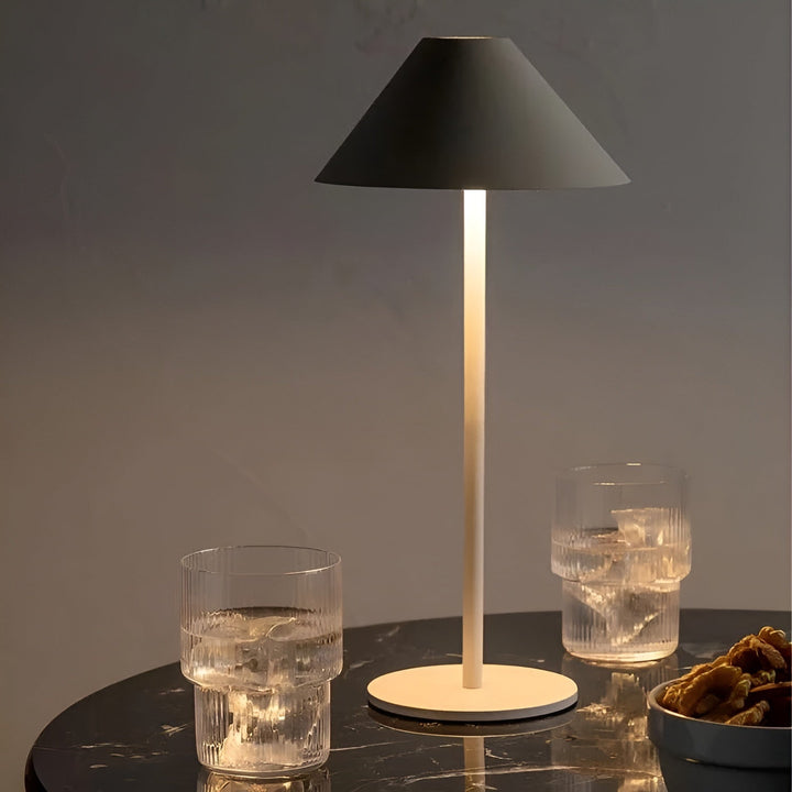 LumiLuxe - Dimbar Nordisk Konformad LED Bordslampa med Touchkontroll