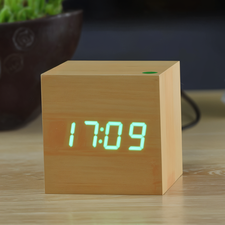 Digital LED Klocka - Kub Klocka - Trä Klocka