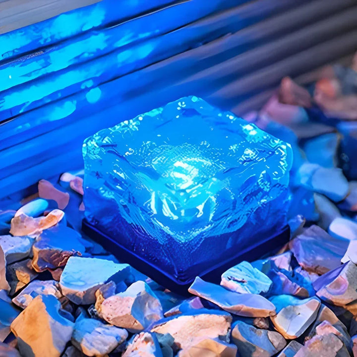 LumiSquare – Solenergidriven Trädgårdslampa