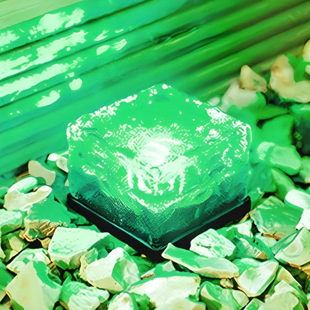 LumiSquare – Solenergidriven Trädgårdslampa