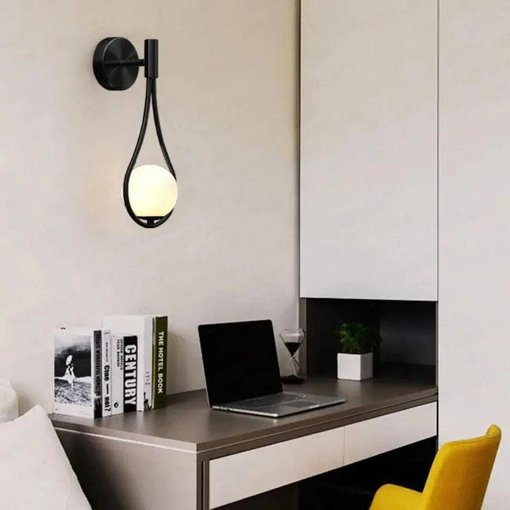 Modern Skandinavisk Vägglampa