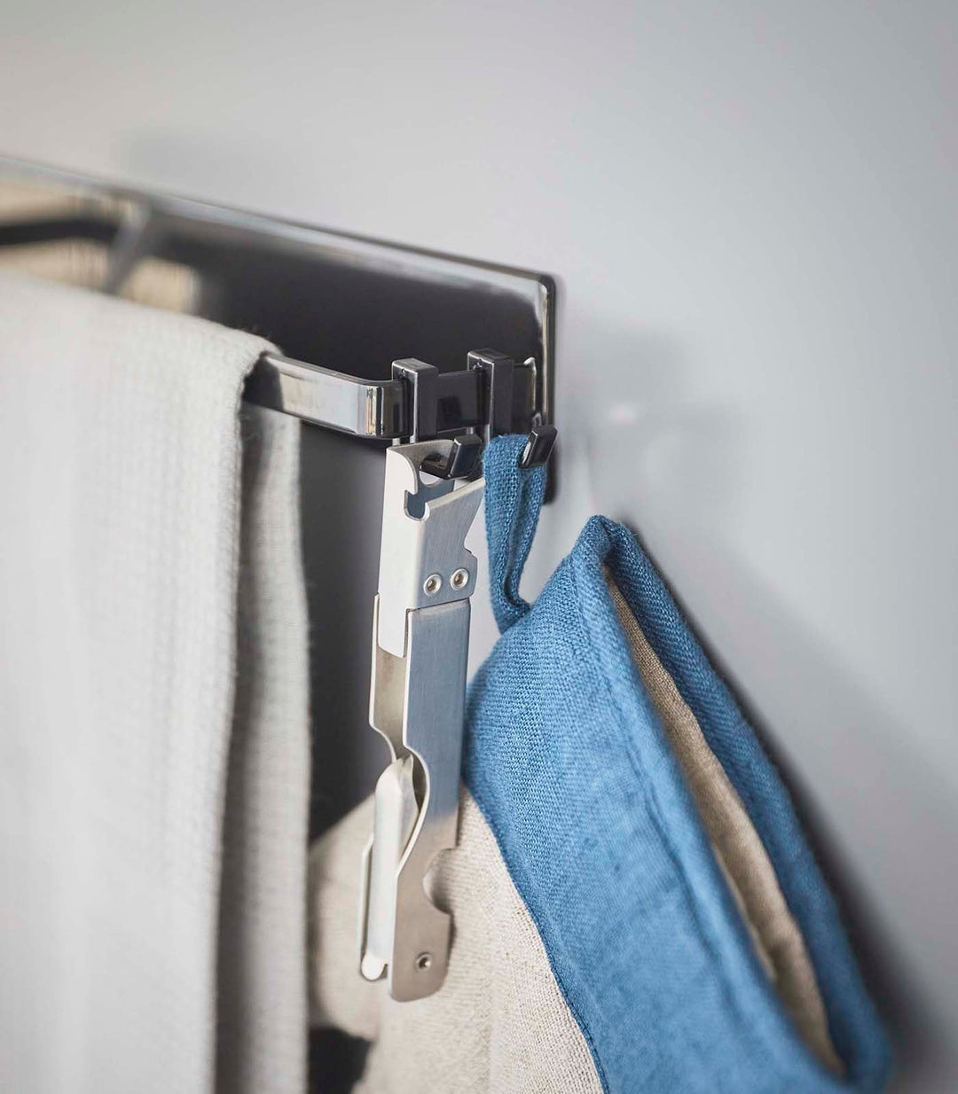 Magnetisk Kökshanddukshållare - Rostfritt Stål