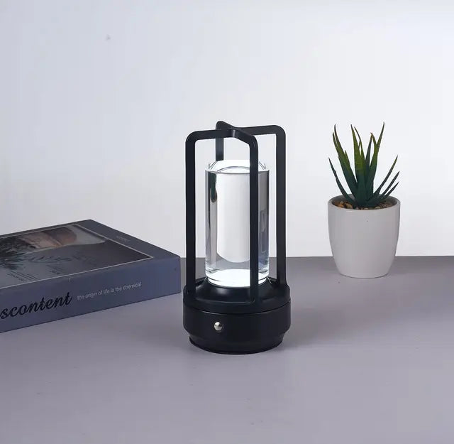 Nordisk Uppladdningsbar Lampa