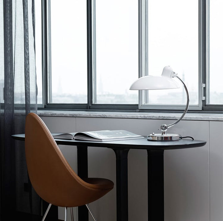 Bauhaus KI Classic Bordslampa Replika