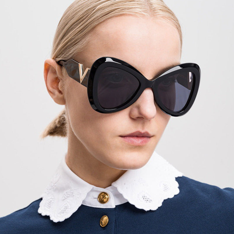 Kvinnors Cat-Eye Solglasögon med Lyxigt Båge och Spegelglas
