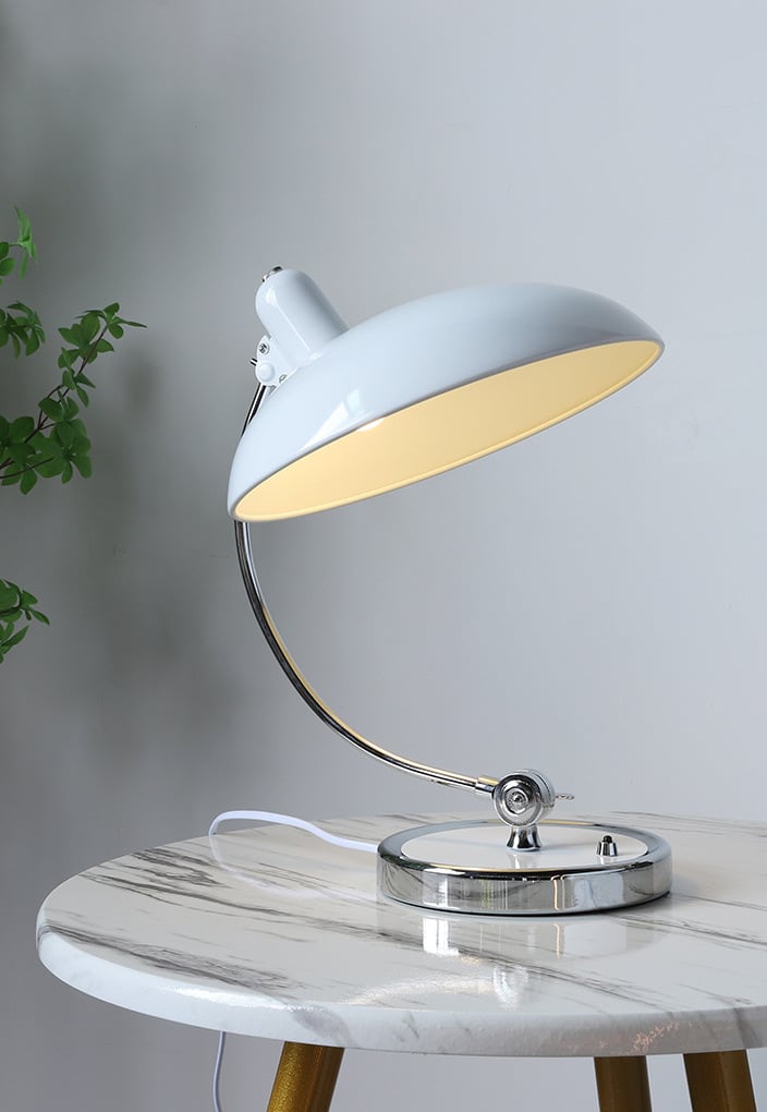 Bauhaus KI Classic Bordslampa Replika