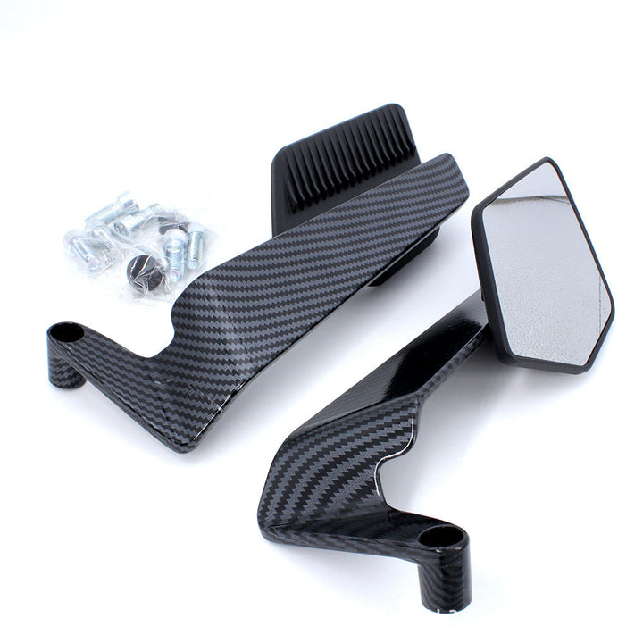Motorcykelbackspegel med modern, aerodynamisk design