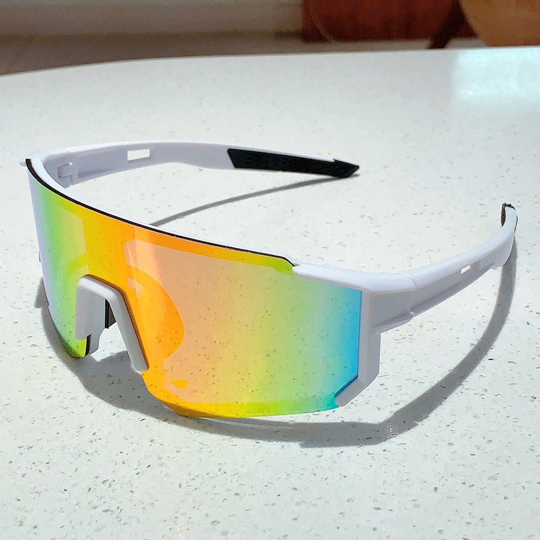 Unisex nan sportiga shield solglasögon med kontinuerlig spegelglas och justerbar näsbrygga