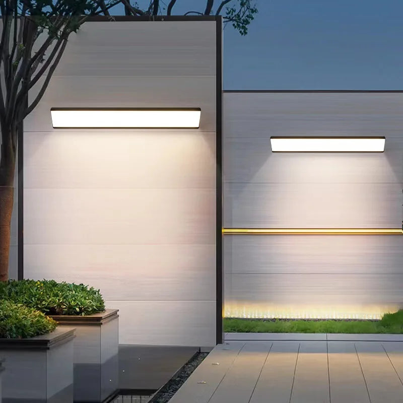 PatioGlow - Vattentät LED Vägglampa