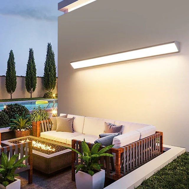 PatioGlow - Vattentät LED Vägglampa