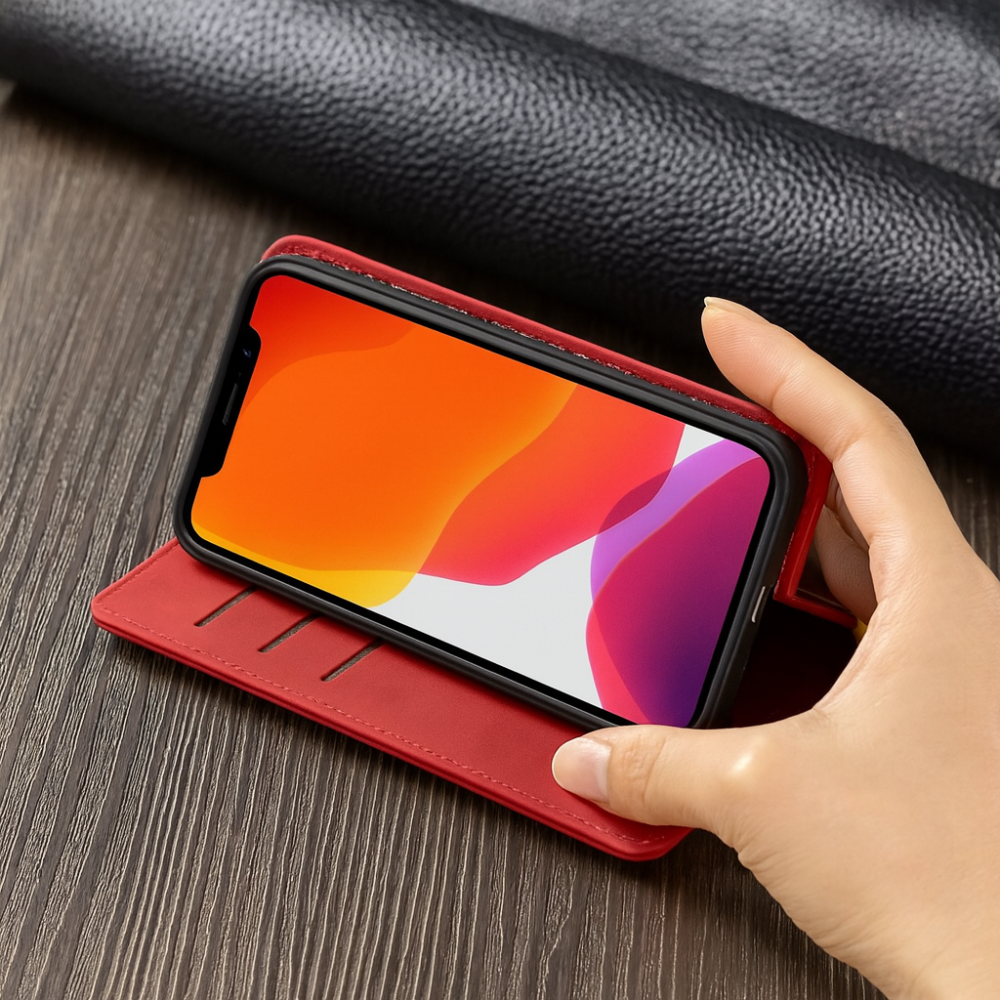 Telefonfodral i läder med magnetisk stängning och stötabsorberande design