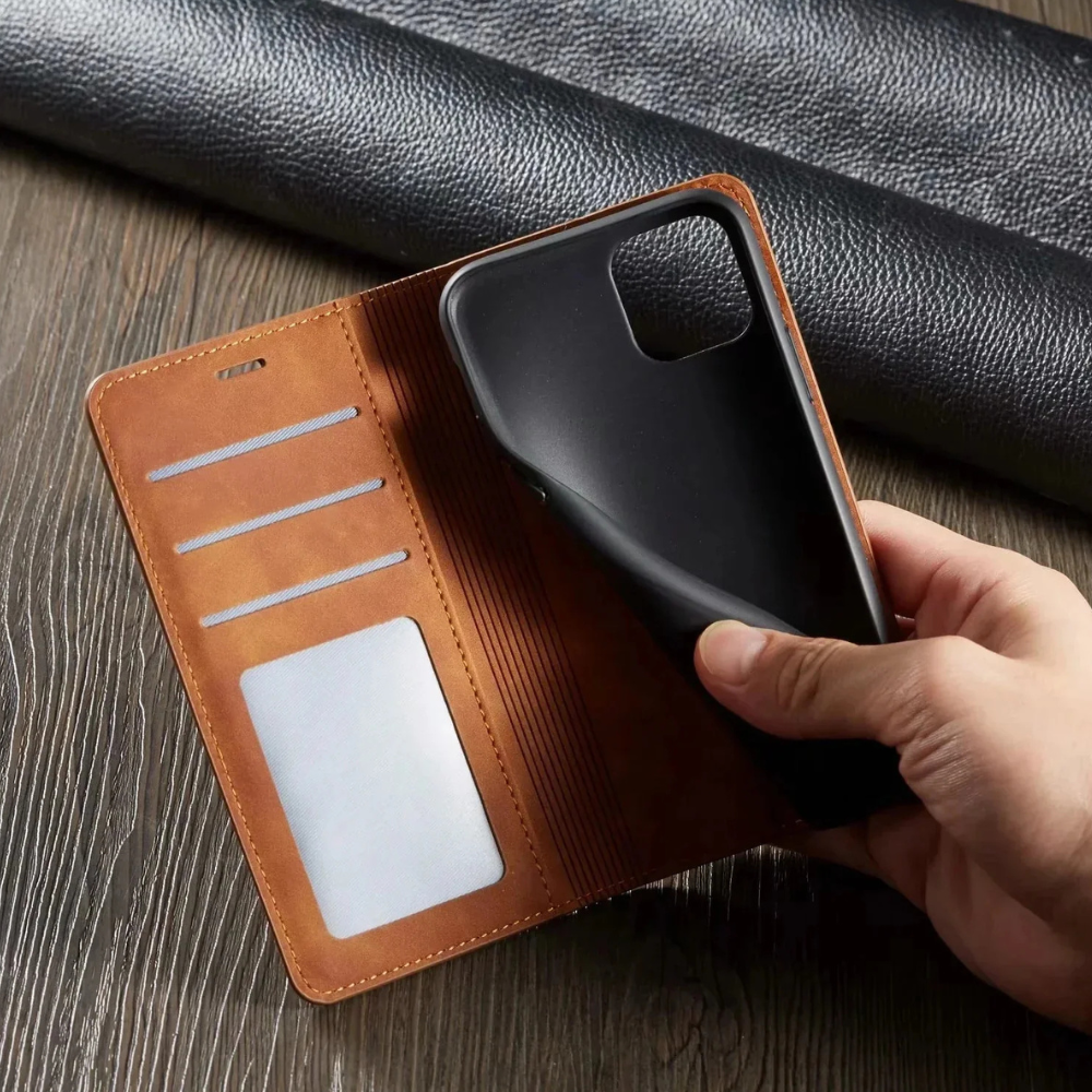Telefonfodral i läder med magnetisk stängning och stötabsorberande design