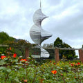 Rotating Wind Spinners: Nordisk Trädgårdsdekoration