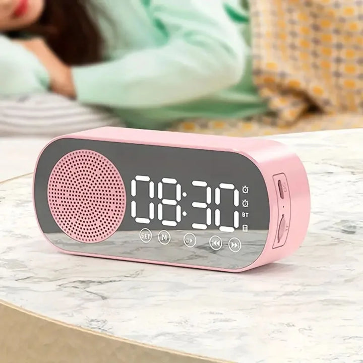 Digital väckarklocka med Bluetooth-högtalare och FM-radio