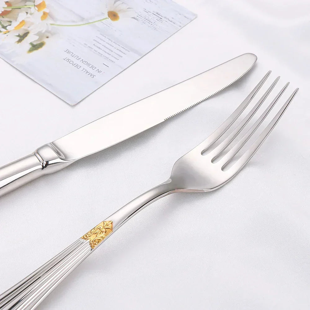 LuxSpoon | Elegant bestickset i gulddesign