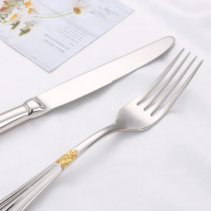 LuxSpoon | Elegant bestickset i gulddesign