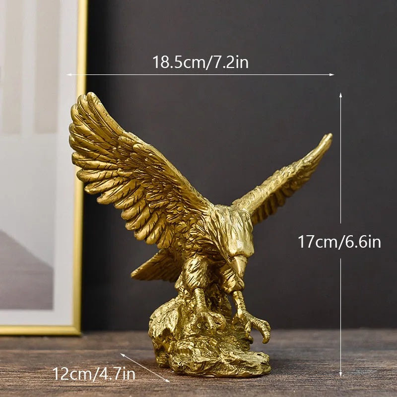 Resin Golden Eagle Statue Art Animal Model Collection Ornament Hemmakontor Skrivbord Feng Shui Dekor Figurer enkel