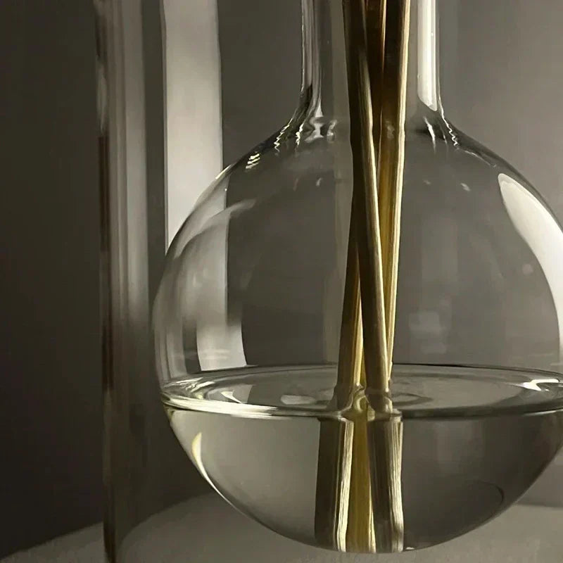 AromaLuxe – Elegant doftspridare med minimalistisk design för en lugnande atmosfär
