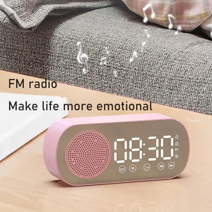 Digital väckarklocka med Bluetooth-högtalare och FM-radio
