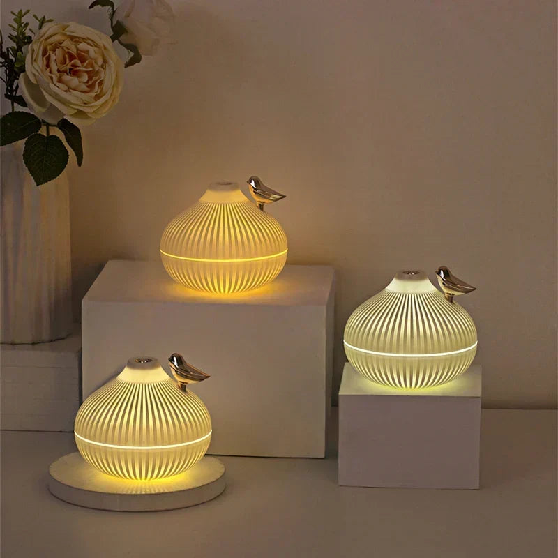 MistGlow USB Luftrenare | Tyst &amp; Kompakt | Med LED Nattljus &amp; Stämningsbelysning