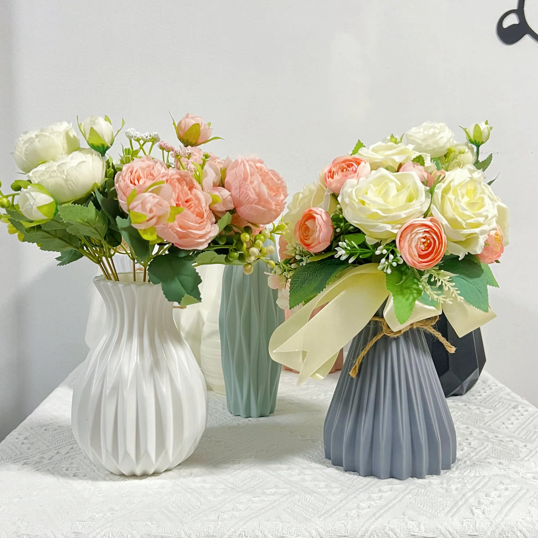 Moderna eleganta blomvaser